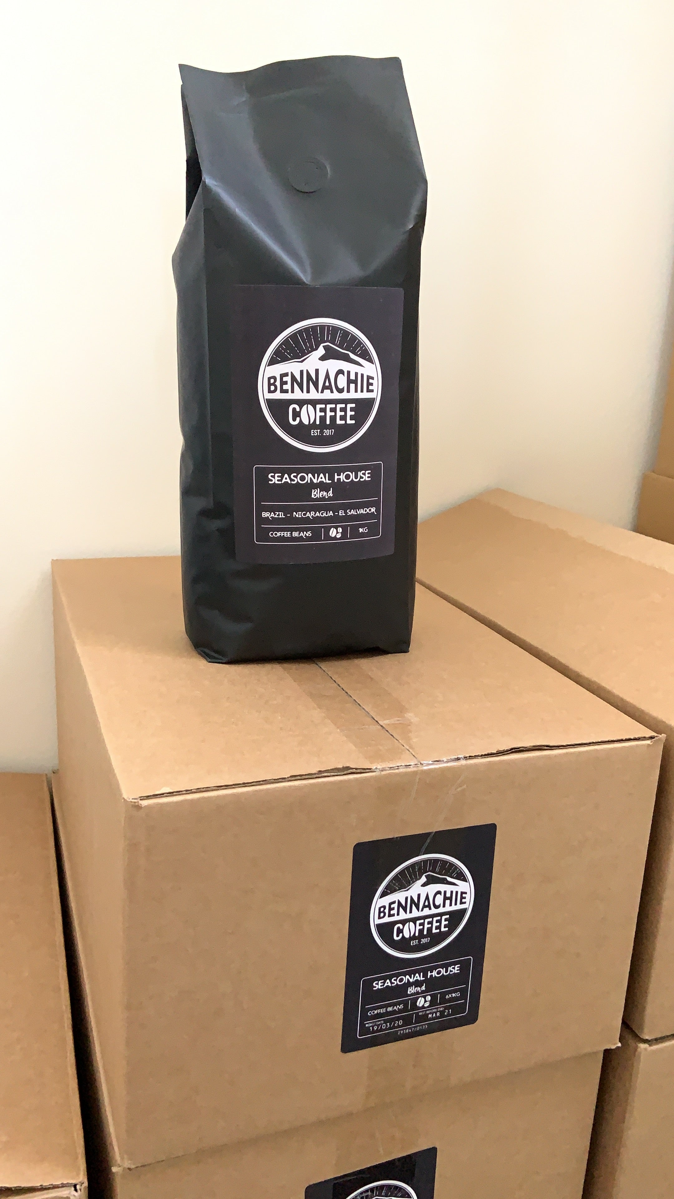 Case of 6x1kg - Seasonal House Blend Coffee Beans