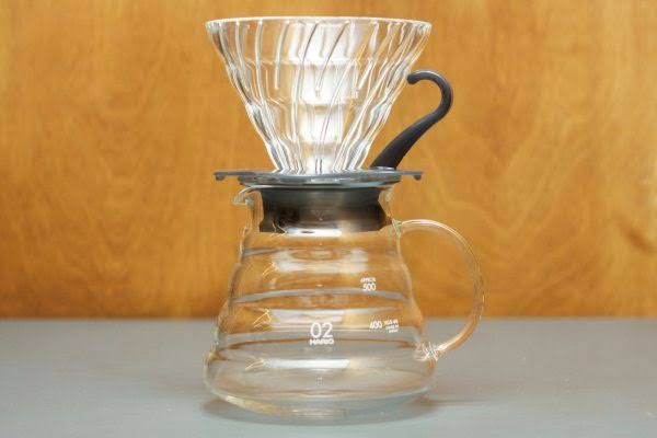 Hario V60 Glass Coffee Brewing Set - Bennachie Coffee